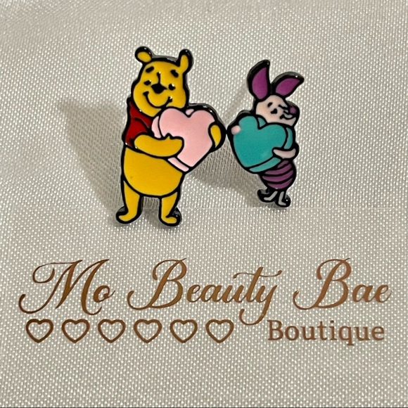 Pooh Bear and Piglet Stud Earrings - Picture 2 of 5